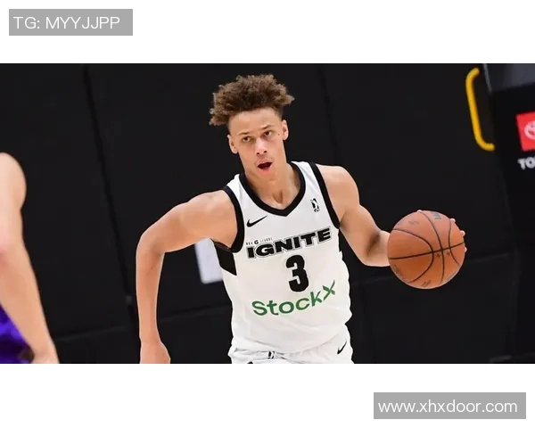 戴森丹尼尔斯的崛起之路:从青涩新秀到篮球明星的蜕变与挑战